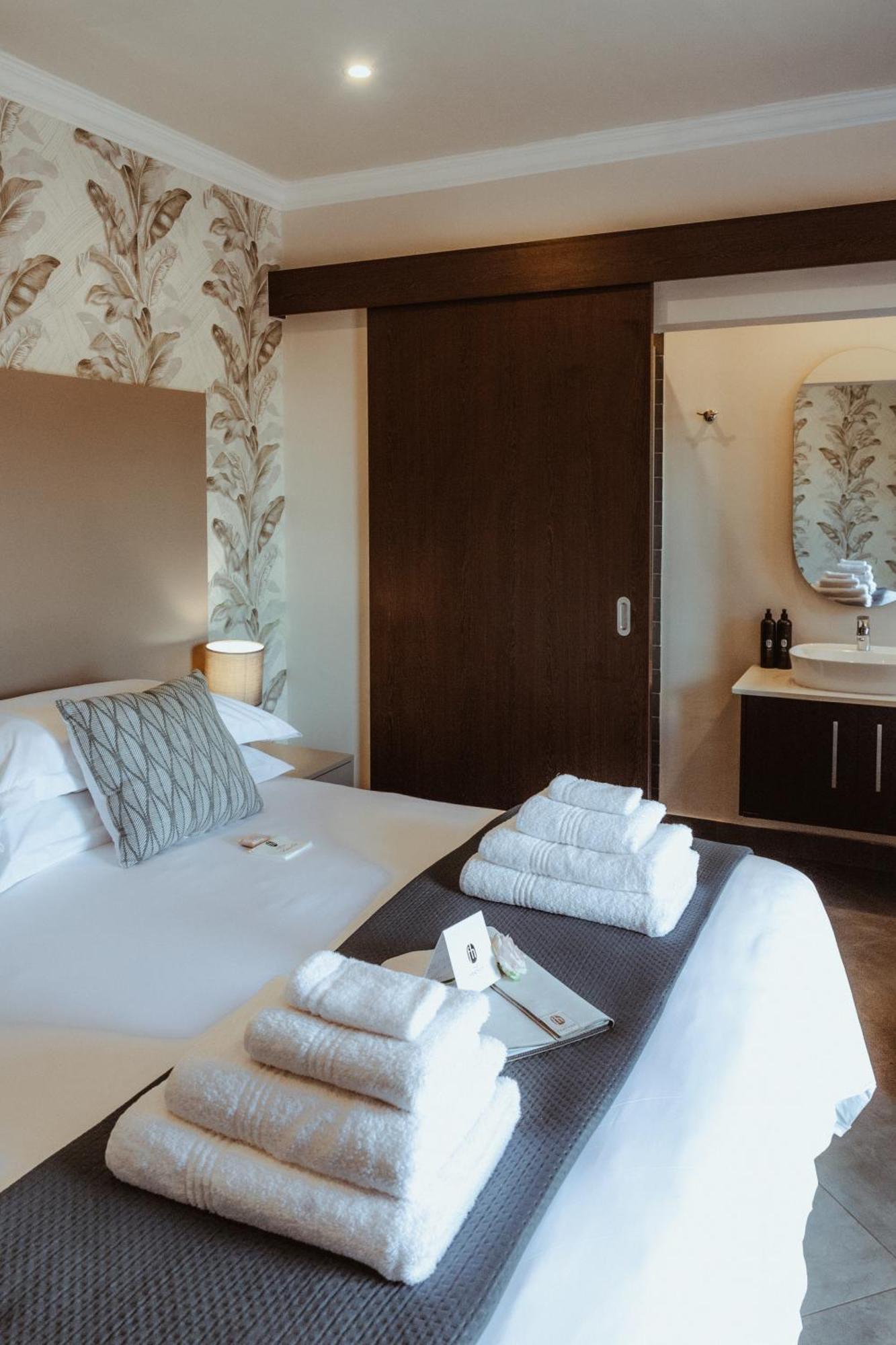 The Feather Hill Boutique Hotel 波切夫斯特鲁姆 外观 照片